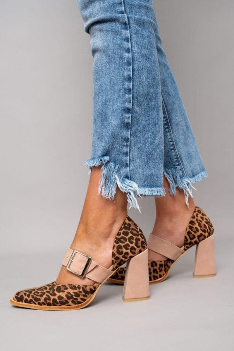 Ilana™ | Tacones de Bloque con Estampado Leopardo Audaz