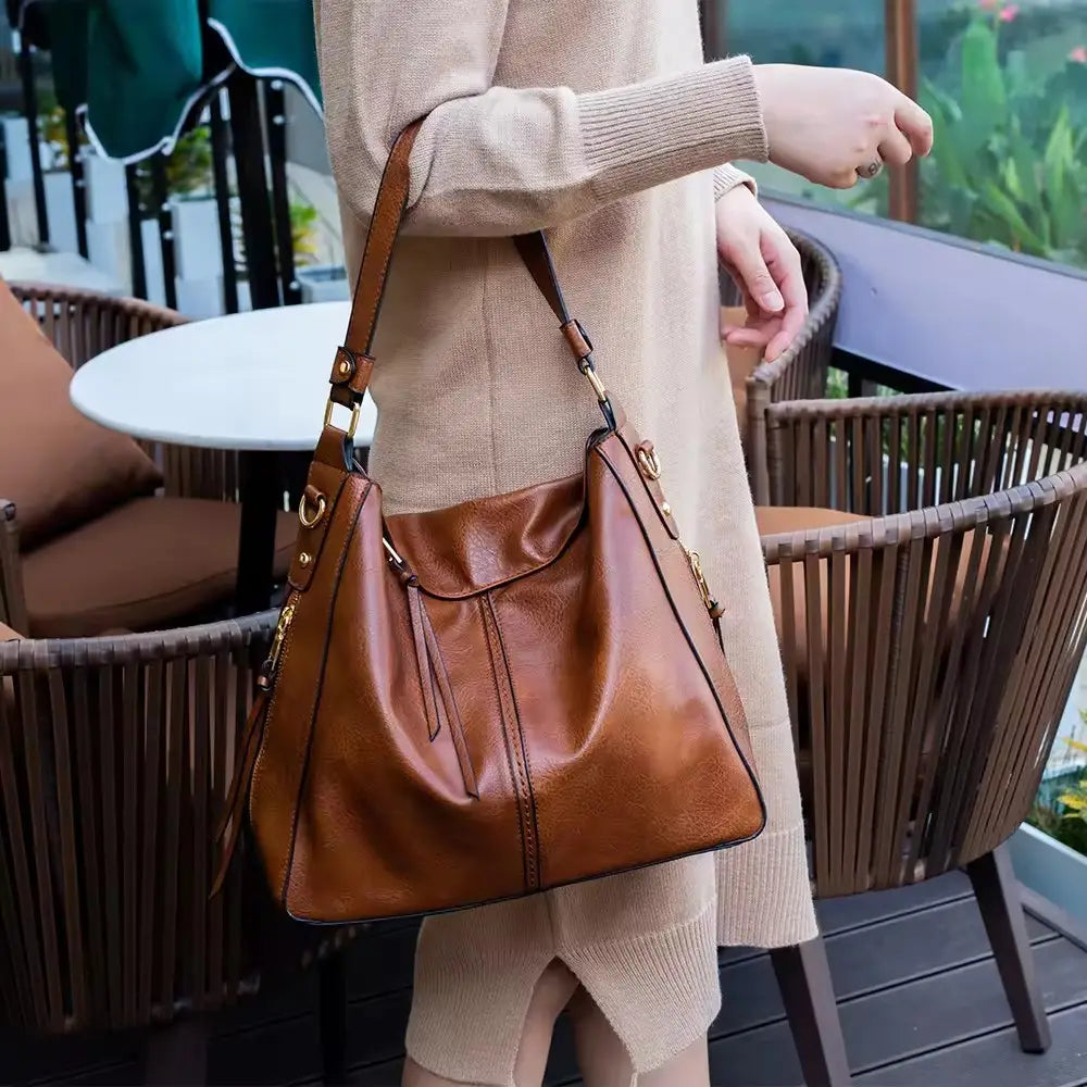 Isabel | Bolso hobo de piel